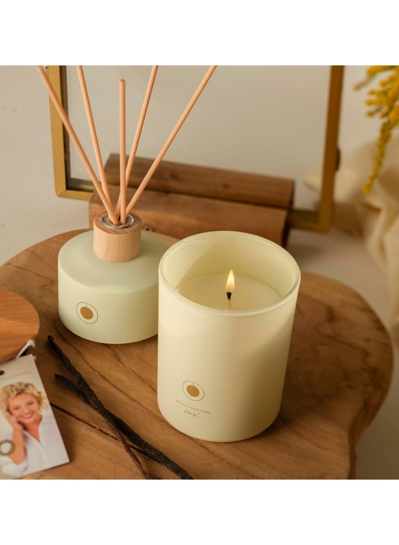 اروما هوم شمعة دوروتا المعطّرة ليوم دوروتا، برائحة اليوسفي الطازج والخوخ، 150 غرام، سيراميك أبيض مع غطاء خشبي - Image 3