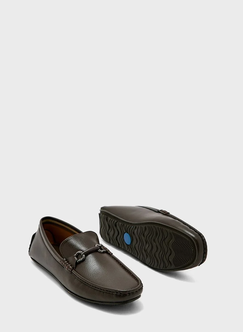 Robert Wood Classic Saddle Detail Mosccasins