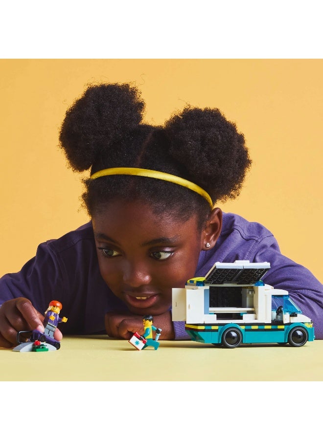 LEGO City Emergency Ambulance 60451 Building Set (184 Pieces) - Image 3