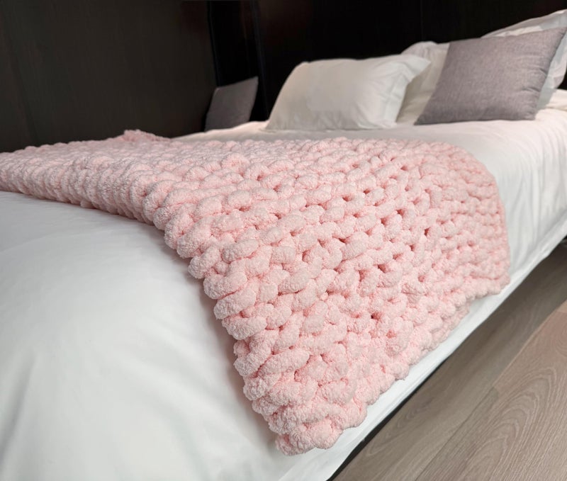 MocaDng Chunky Knit Blanket Throw 40"Ã—40", Chenille Throw Blankets, Handmade Warm & Cozy Blanket Couch Bed Home Decor, Soft Breathable Fleece Banket, Christmas for Couch Bed Sofa Best Gift (Pink) - Image 1