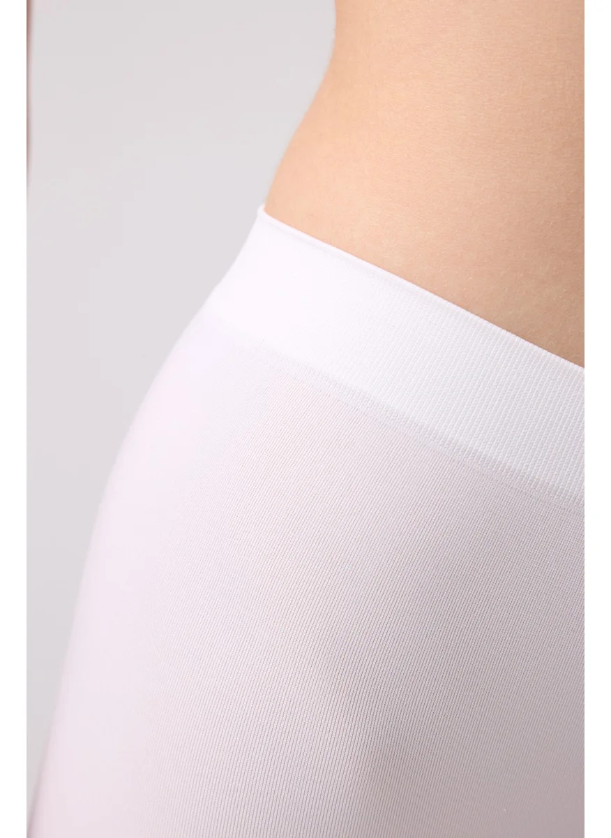 COTTONHILL Women's White Ultra-Comfortable Seamless Boxer