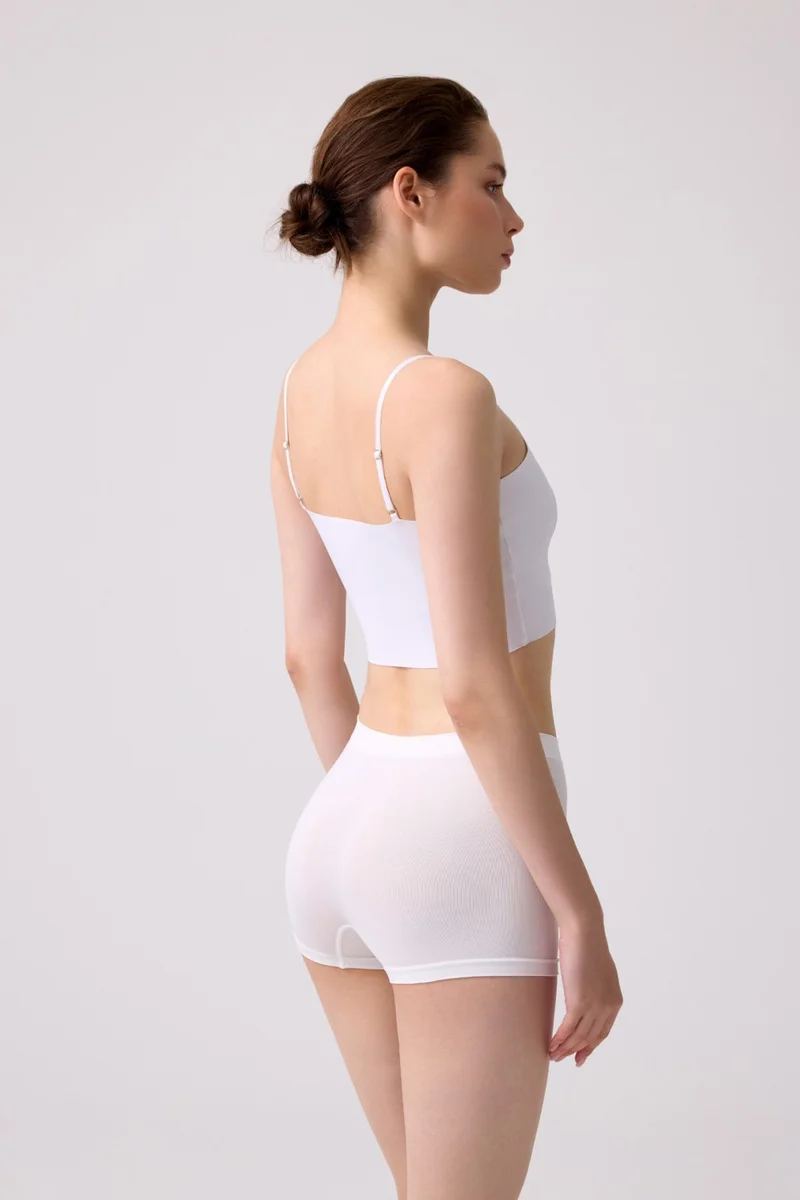 COTTONHILL Women's White Ultra-Comfortable Seamless Boxer