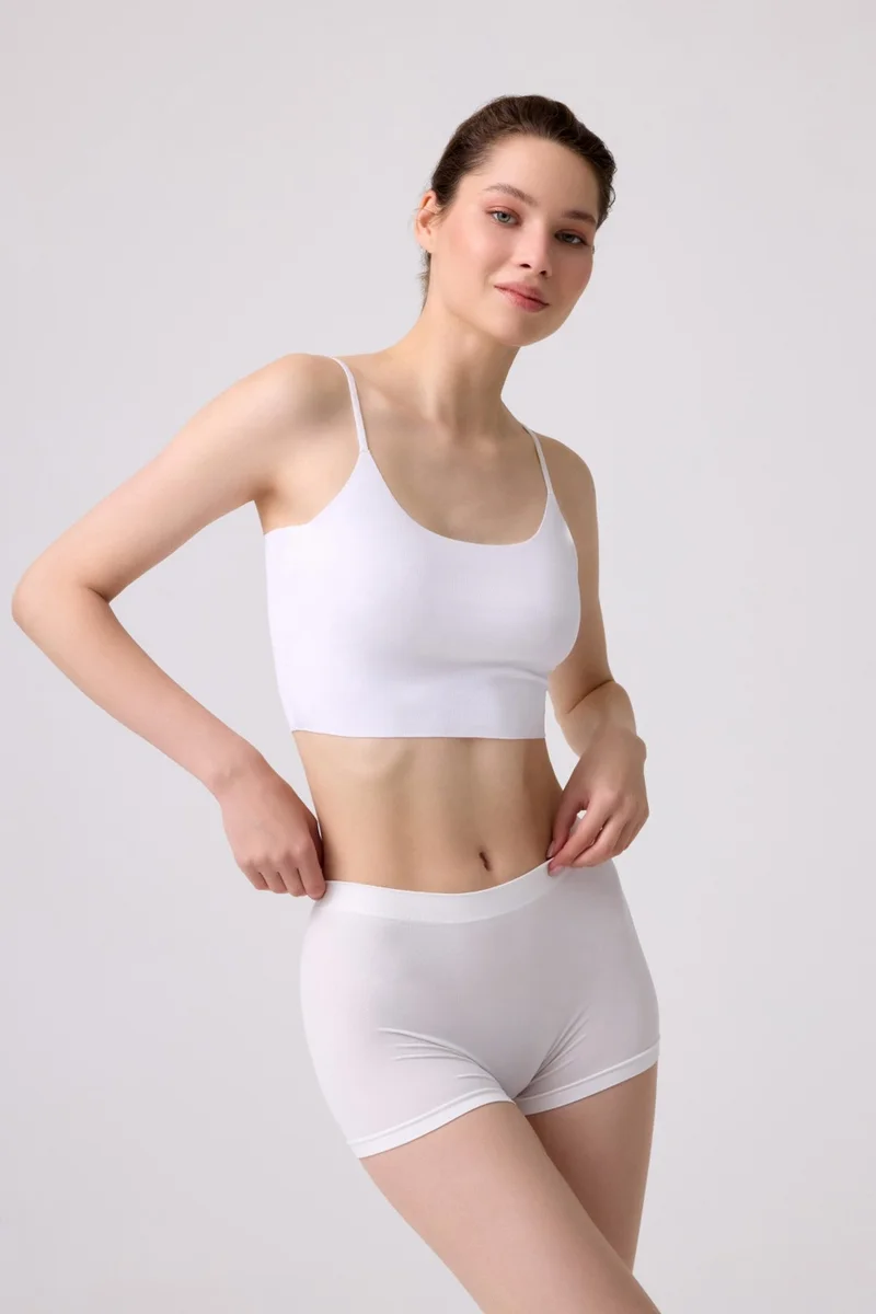 COTTONHILL Women's White Ultra-Comfortable Seamless Boxer