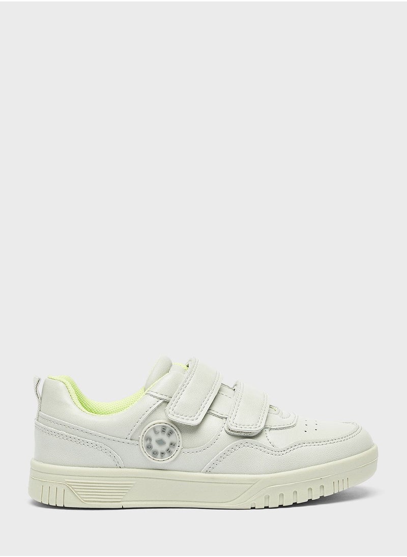 Lee Cooper - Kids Low Top Velcro Sneakers - Image 1