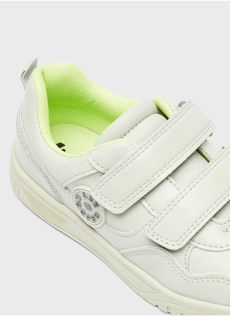 Lee Cooper - Kids Low Top Velcro Sneakers - Image 1