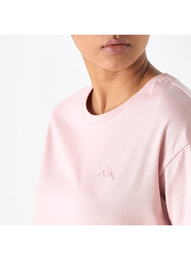 كابا تيشيرت بياقة مستديرة وأكمام قصيرة وتطريز شعار من كابا - Image 4