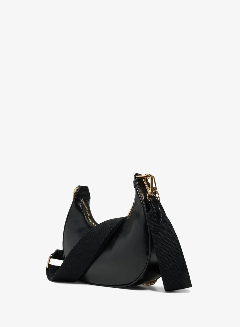 كول ات سبرنج MADELAINE Textured Crossbody Bag