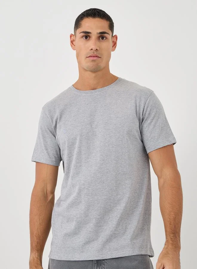 Styli Styli Pack of 5 - Solid Cotton Crew Neck Regular Fit T-Shirt