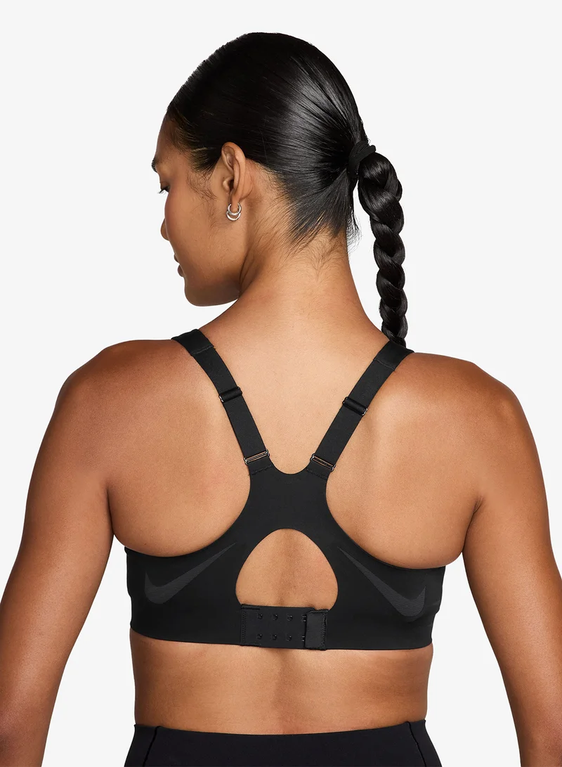 نايكي حمالة صدر ريفال