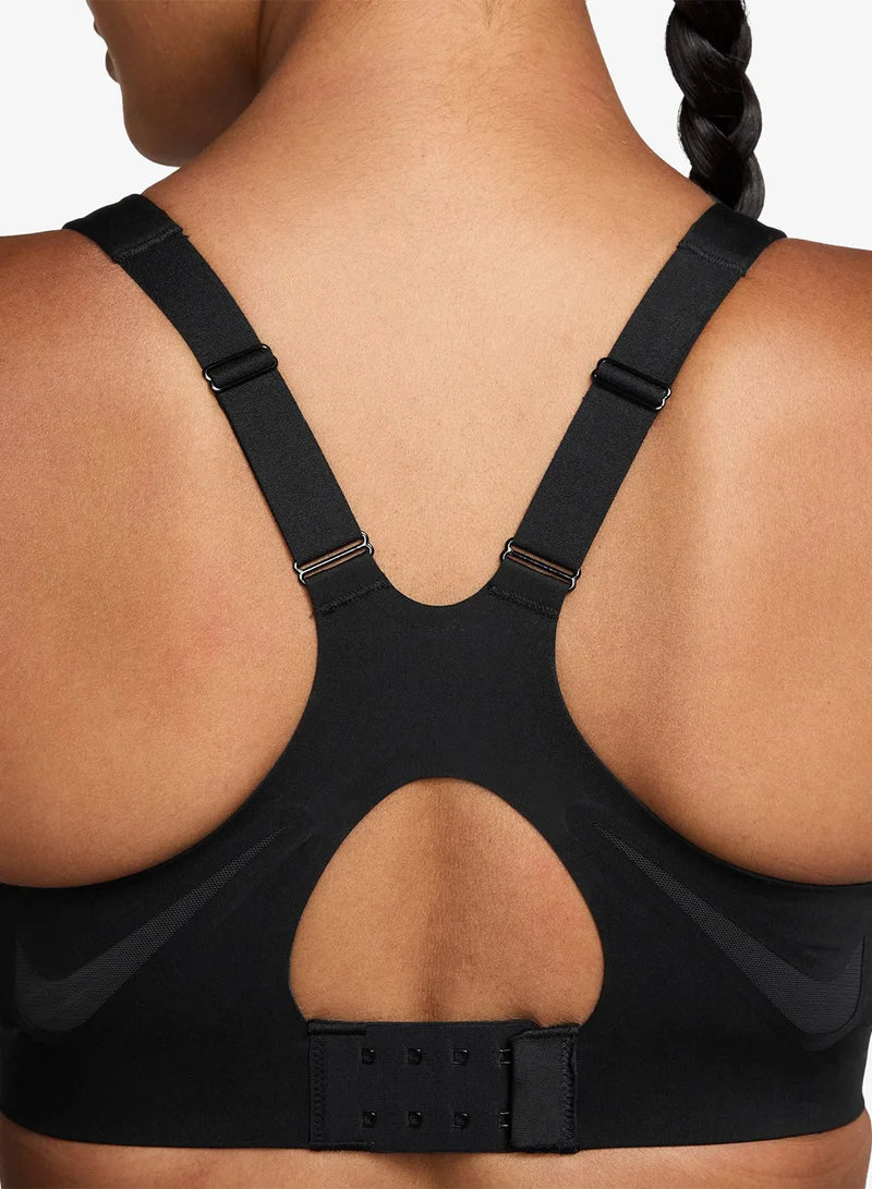 نايكي حمالة صدر ريفال