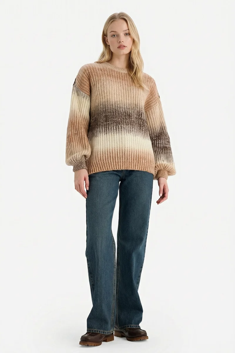 Defacto Regular Fit Crew Neck Romantic Print Pullover
