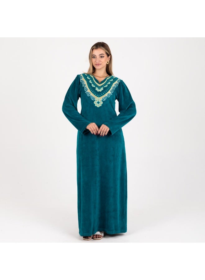 Zecotex – Women's Green Velvet Embroidered Abaya, Full-Length and Elegant Design - Image 1