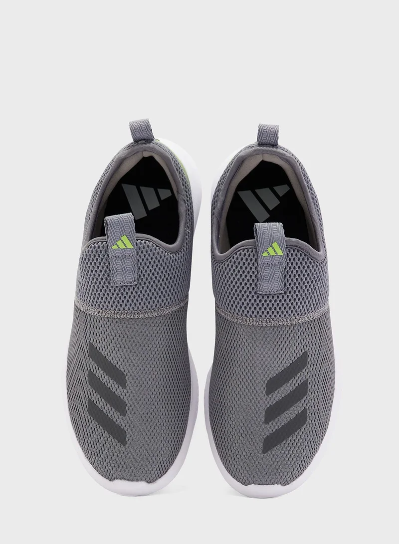 adidas كاليرون