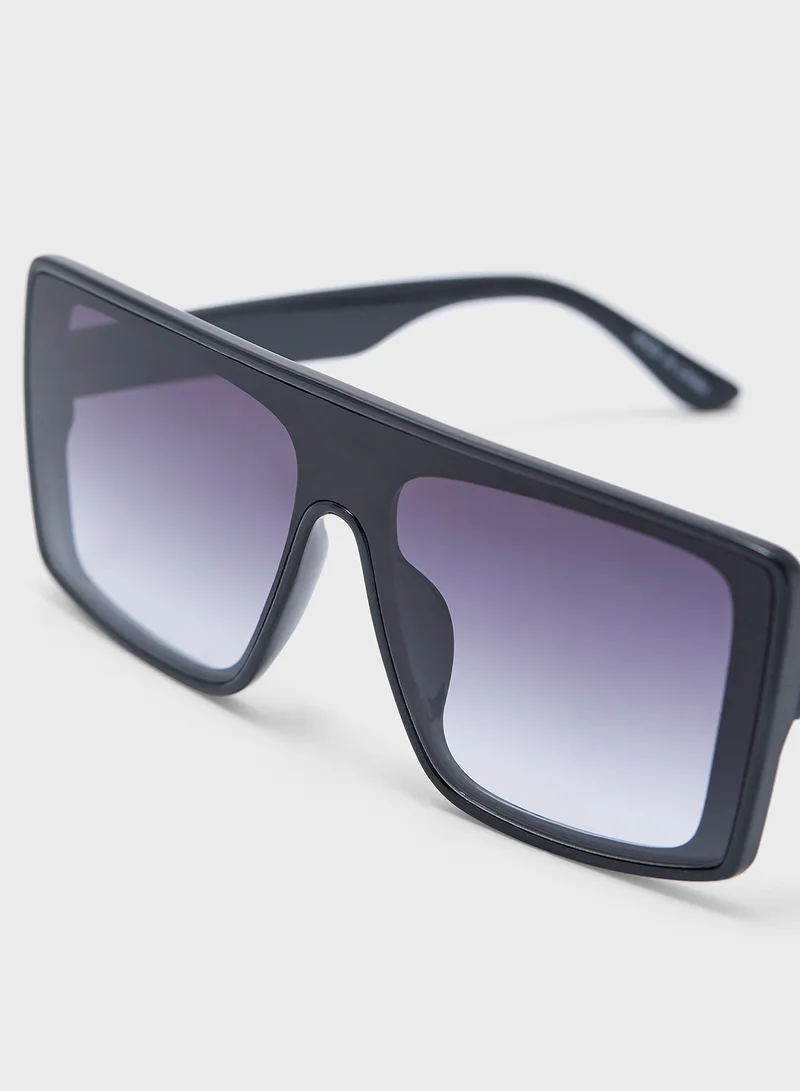 ايلا Oversized Square Len Sunglasses