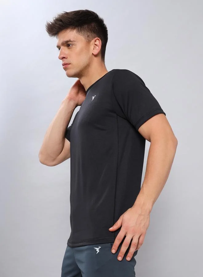 Technosport Men Solid Slim Fit Crew Neck T-Shirt