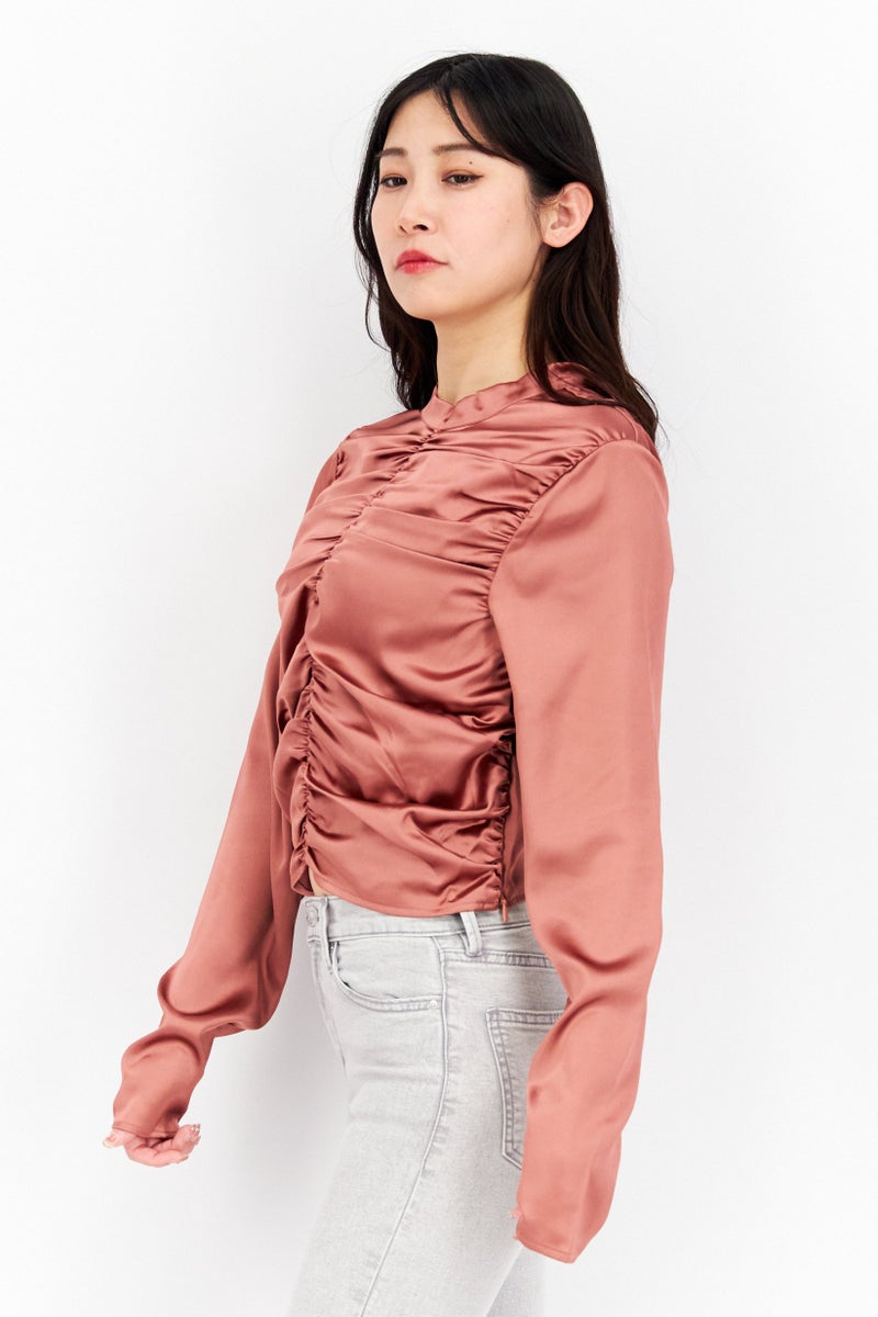 NA-KD بلوزة ساتان مزخرفة ذات أكمام طويلة وياقة دائرية للنساء، وردية اللون - Image 4