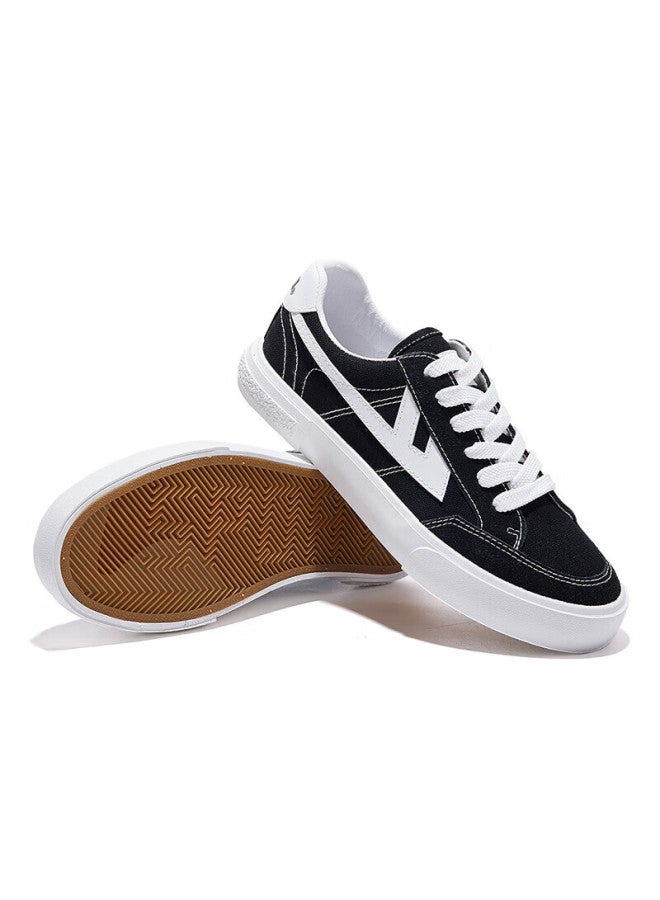 Warrior Huili Spring And Autumn Canvas Shoes, New Trendy Couple Style, Official Sports Casual Sneakers, Kgh749t, Black And White, Size 42 - Image 4