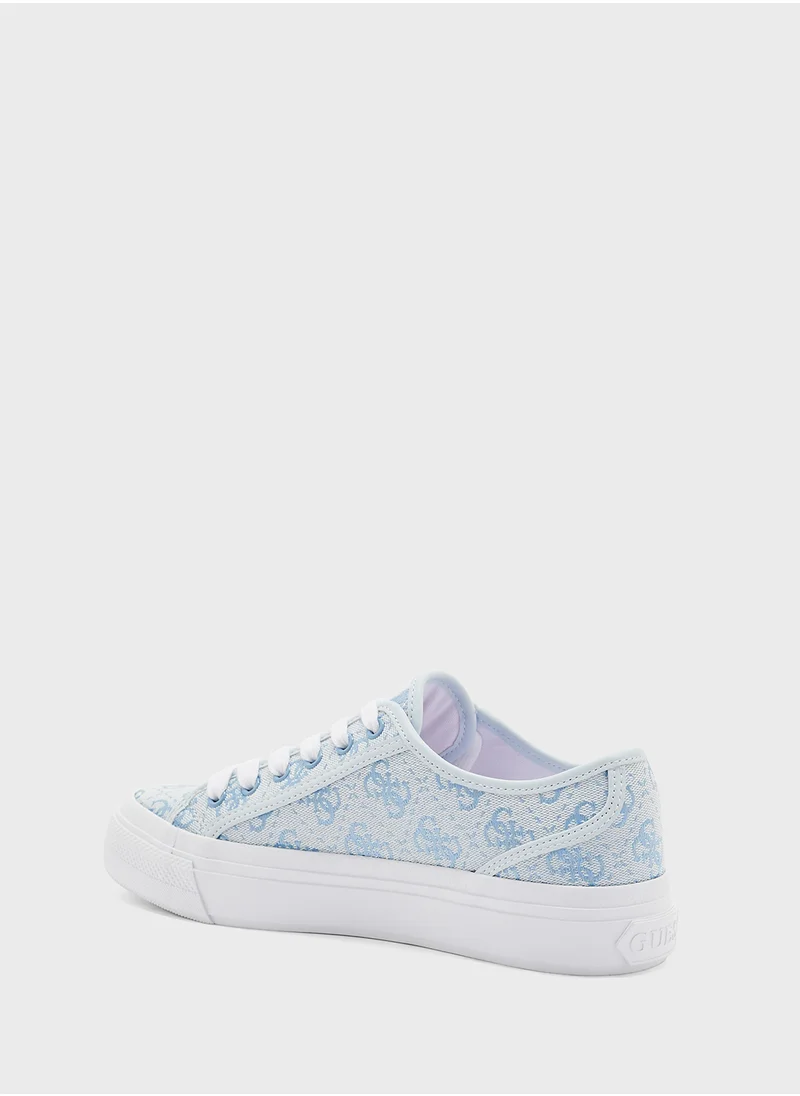 GUESS Jelexa Low Top Sneakers