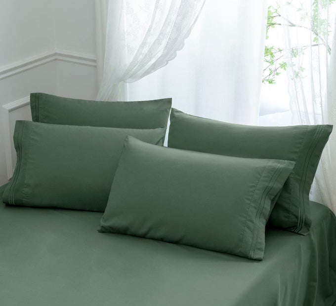MICROFIBER PILLOW CASES STANDARD SIZE SET OF 41800 THREAD COUNT ULTRA SOFT GREEN PILLOWCASES WRINKLE RESISTANT PILLOW COVERS WITH ENVELOPE CLOSURE 20 X 26