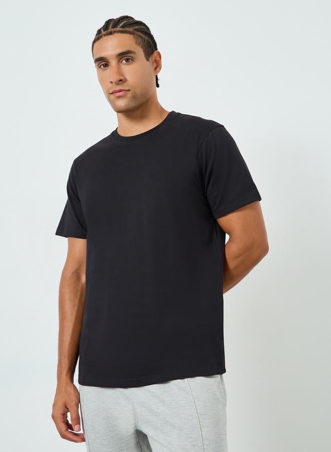 Styli Men Black Crew Neck Regular Fit T-Shirt - Image 1