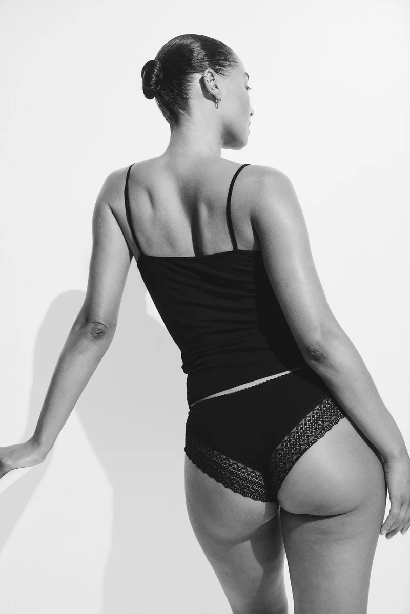 H&M 3-pack cotton and lace hipster briefs