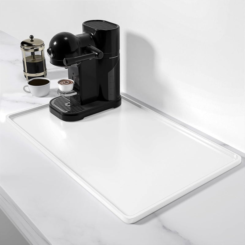 Rnivvi حصيرة قهوة من السيليكون من ، مقاس 16" x 24"، مقاومة للماء وذات حافة مرتفعة، مناسبة لملحقات محطة آلة الإسبريسو، وسادة لتجفيف الأطباق مقاومة للحرارة للعمل على طاولة المطبخ، لون أبيض - Image 1