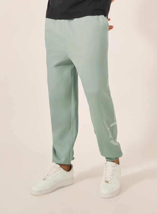 ستايلي بنطلون رياضي فضفاض بطبعة ستايلي من الفليس - Image 3