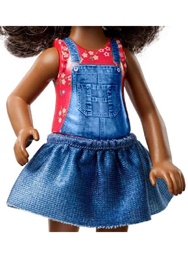 Barbie - Sweet Gck63 Orchard Farm Chelsea Doll, Curly Brunette, With Chick - Image 1