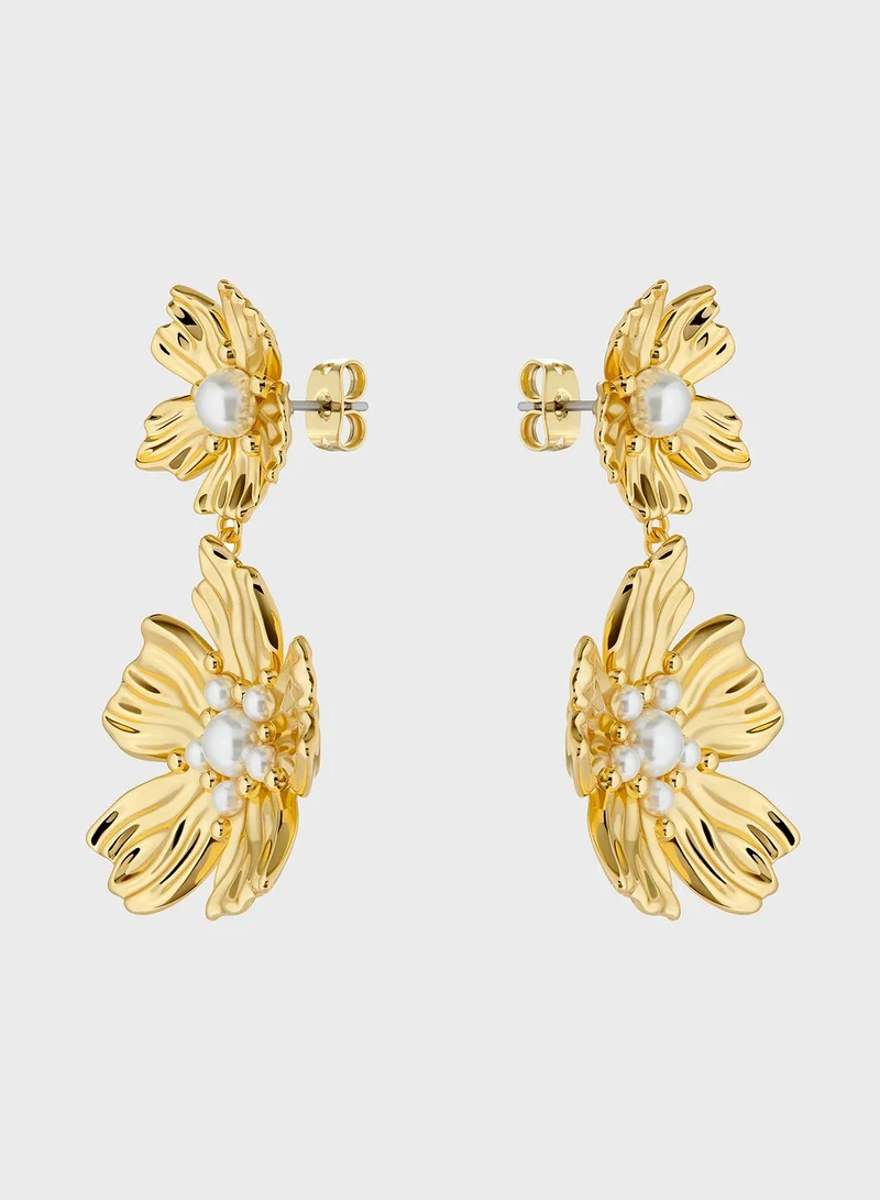 تيد بيكر أقراط بيتاريا متدلية على شكل زهرة