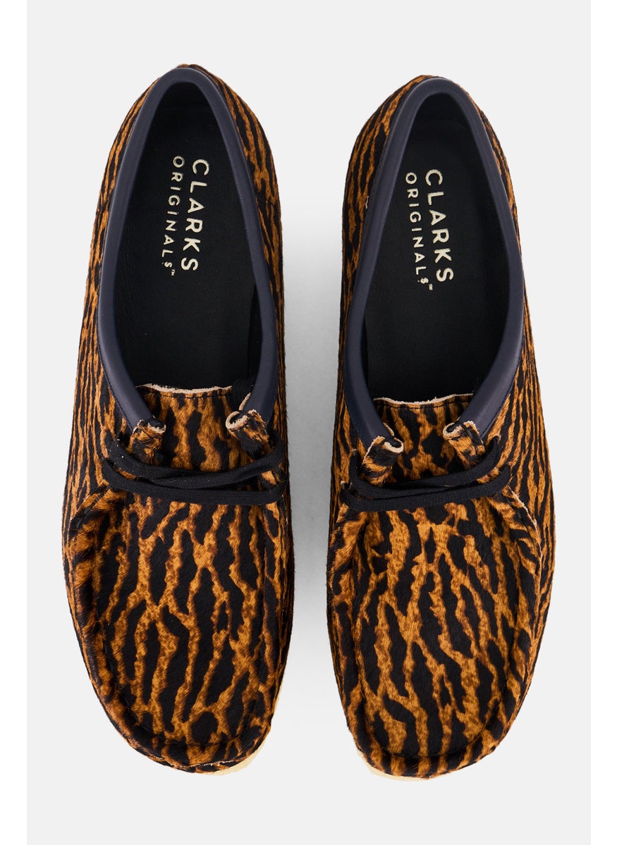 clarks Women Standard Wallabee Animal Pattern Lace Up Boat Shoes, Multicolor  - Image 4
