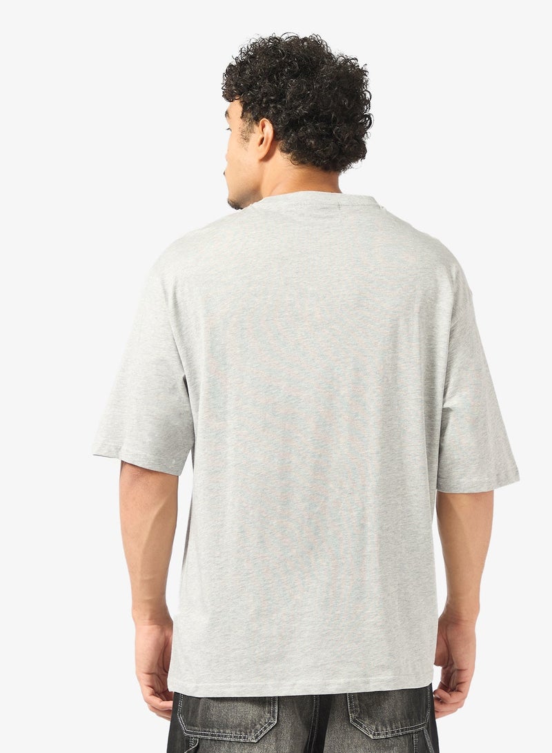 NEW ERA MLB League Essential Midi Oversized New York Yankees T-Shirt - Image 2