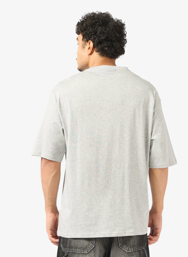 نيو ايرا تيشيرت نيويورك يانكيز ميدي كبير الحجم من دوري