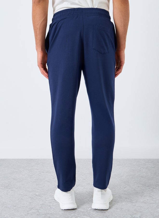 ستايلي جوغر بقصة مستقيمة وطبعة صغيرة - Image 4