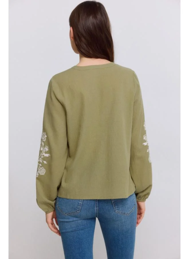Springfield  Embroidered romantic blouse for Women | Best Price UAE
