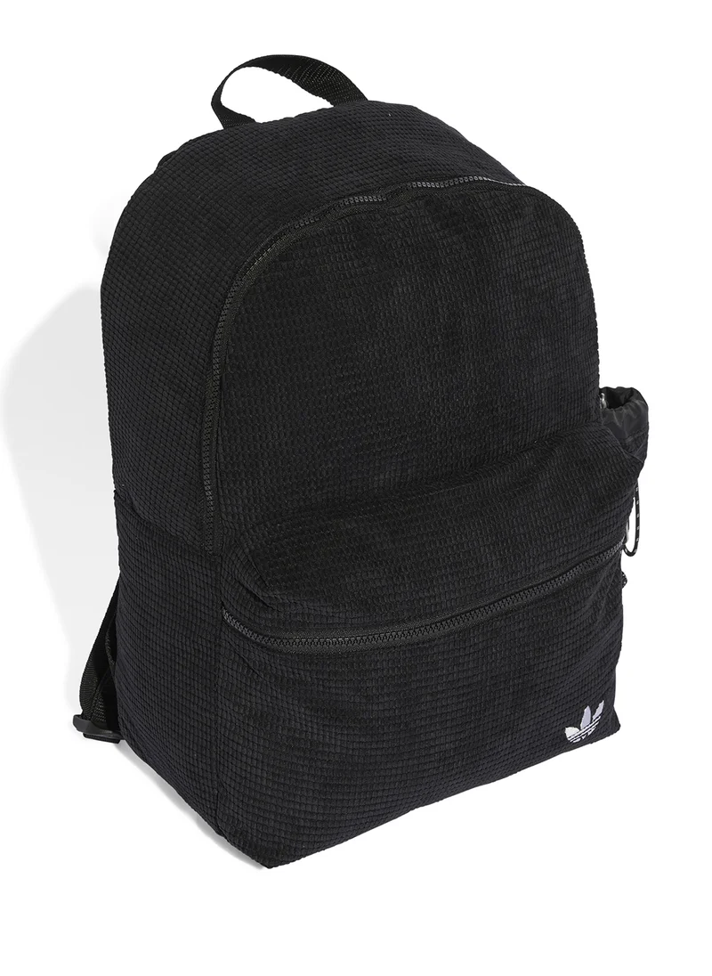 اديداس اوريجينالز Classic Backpack