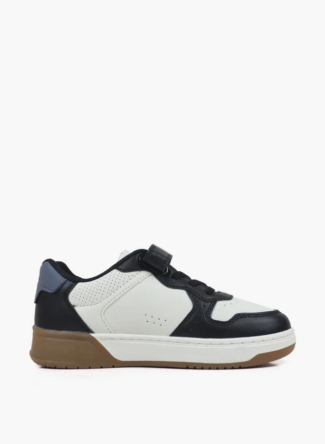 Gap WHITE Boys Chicago Hook & Loop Ankle Sneakers for Men | Best Price UAE