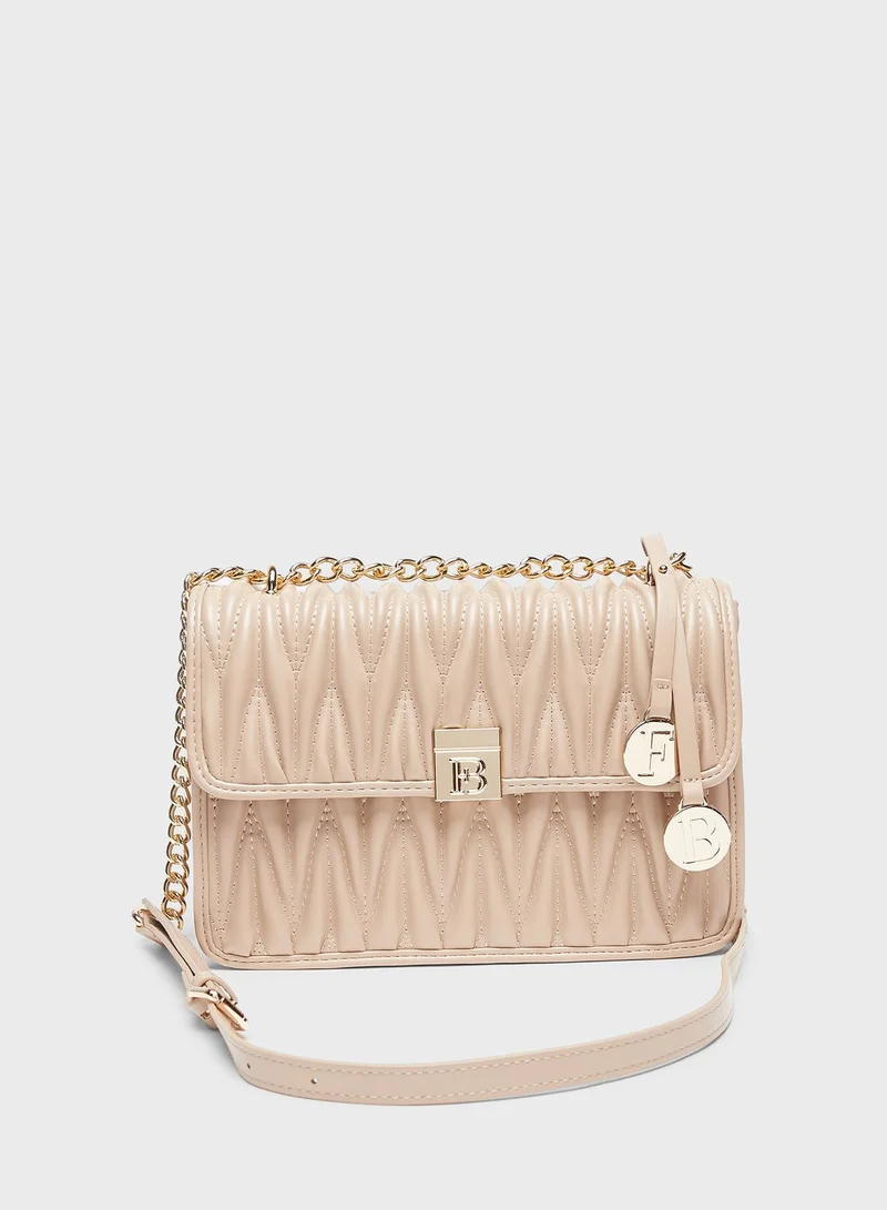 شو اكسبرس Flap Over Crossbody