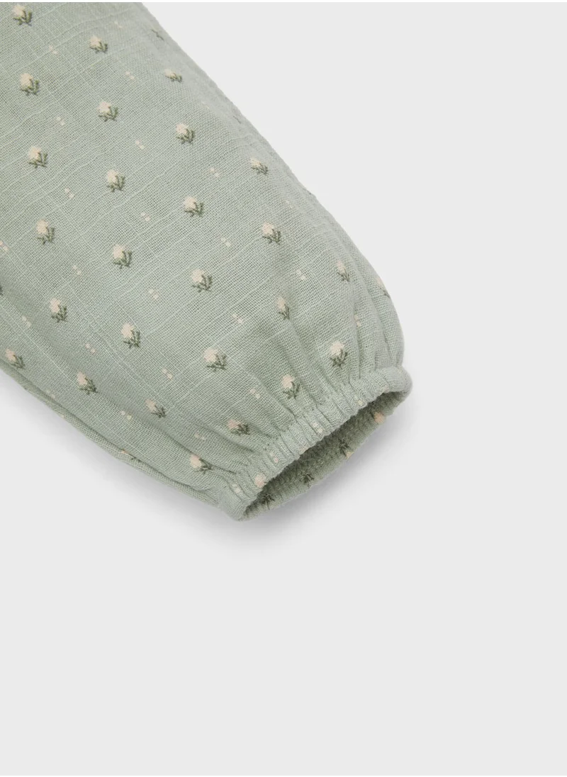 DeFacto Regular Fit Flower Trousers