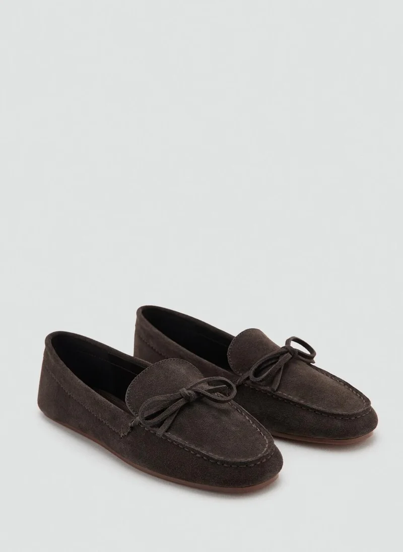 مانجو Suede moccasin with bow