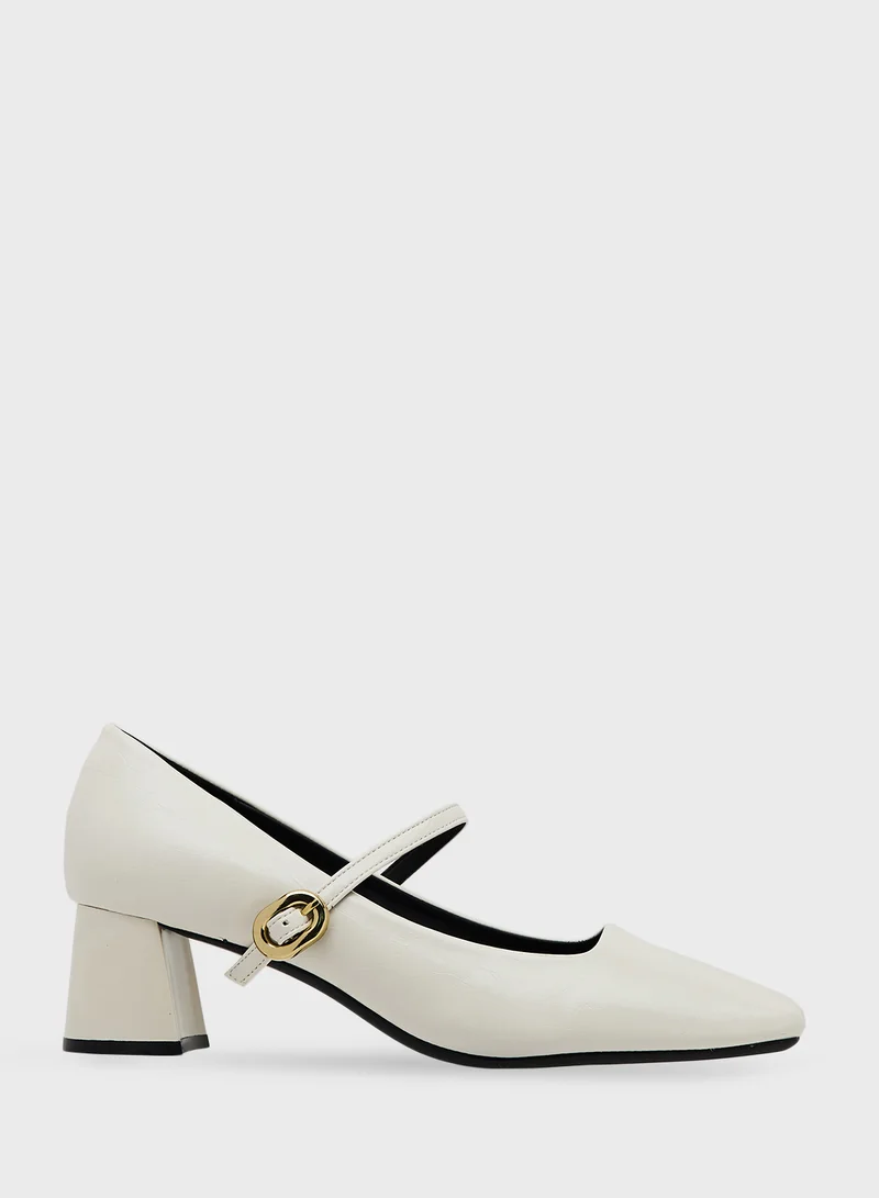 ELLA Mid Heeled Pump
