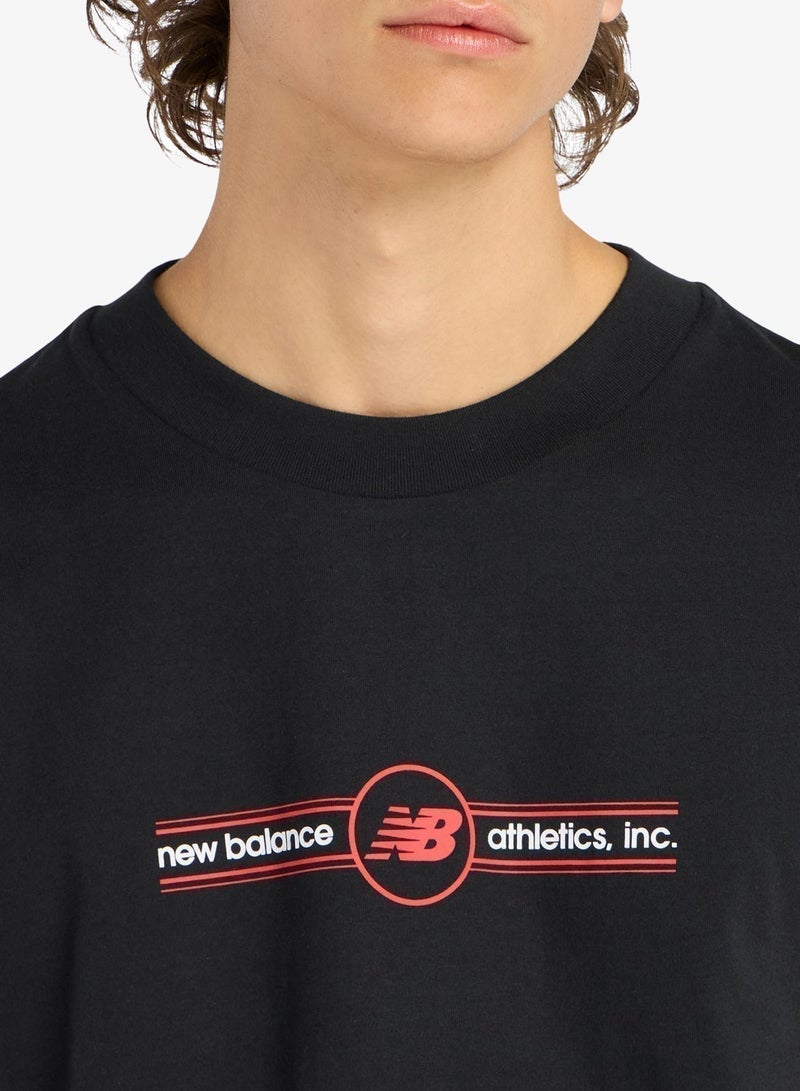 نيو بالانس تيشيرت بحزام شعار - Image 4