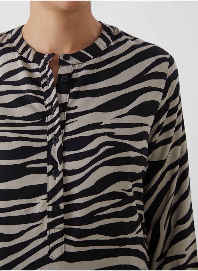 LC WAIKIKI Crew Neck Zebra Patterned Women'S Dress  - Image 3