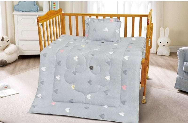 مفرش مواليد بدون حواجز 3 قطع  مقاس 132*140سم