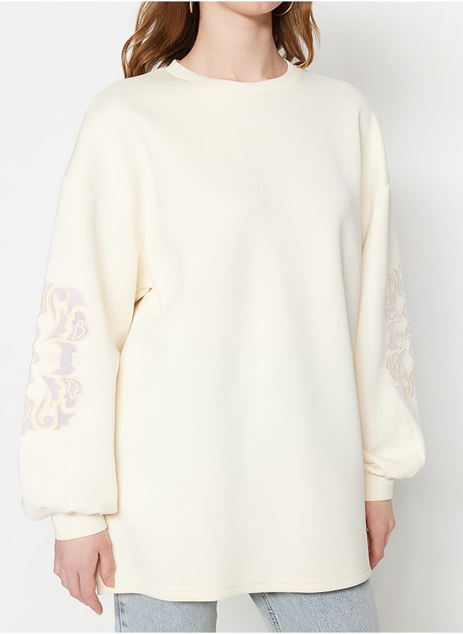 Ecru Sleeve Embroidery Detail Scuba Knitted Sweatshirt TCTSS23UK00042 - pzsku/ZAD30AE4C6F8AFB607F72Z/45/_/1730940938/6579c7a9-ed03-4677-b3f4-e050085fe7d4