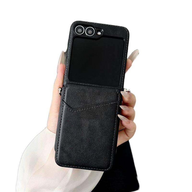 غطاء واقي | مقاوم للصدمات لـ Samsung Galaxy Z Flip 5 | حامل بطاقات | ملمس جلد | أبيض - Image 2