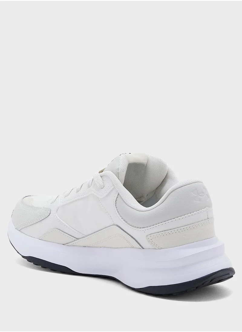 اندر ارمور Edge Leather Sneakers