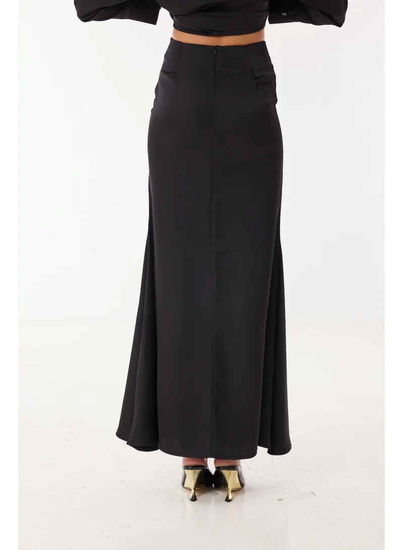 Ashita Fernandes Poly Satin Structured Midi Skirt with Zip Closure – Black