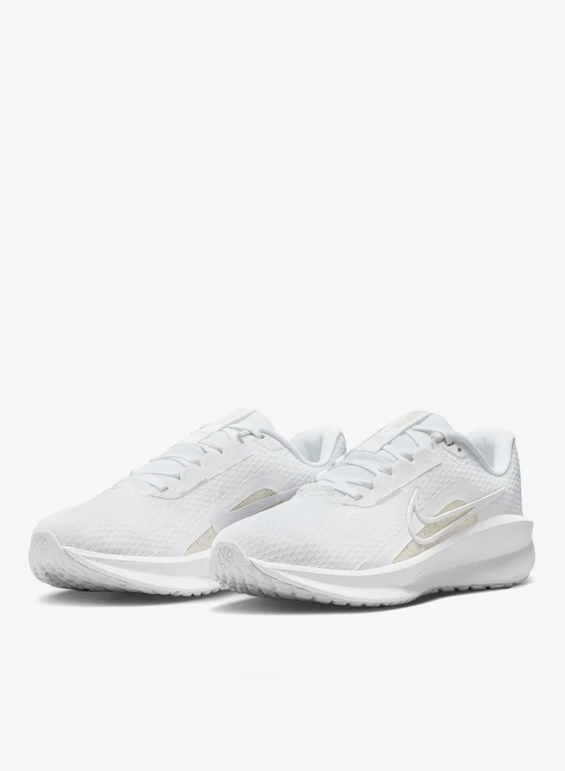 نايكي ناقل الحركة السفلي 13