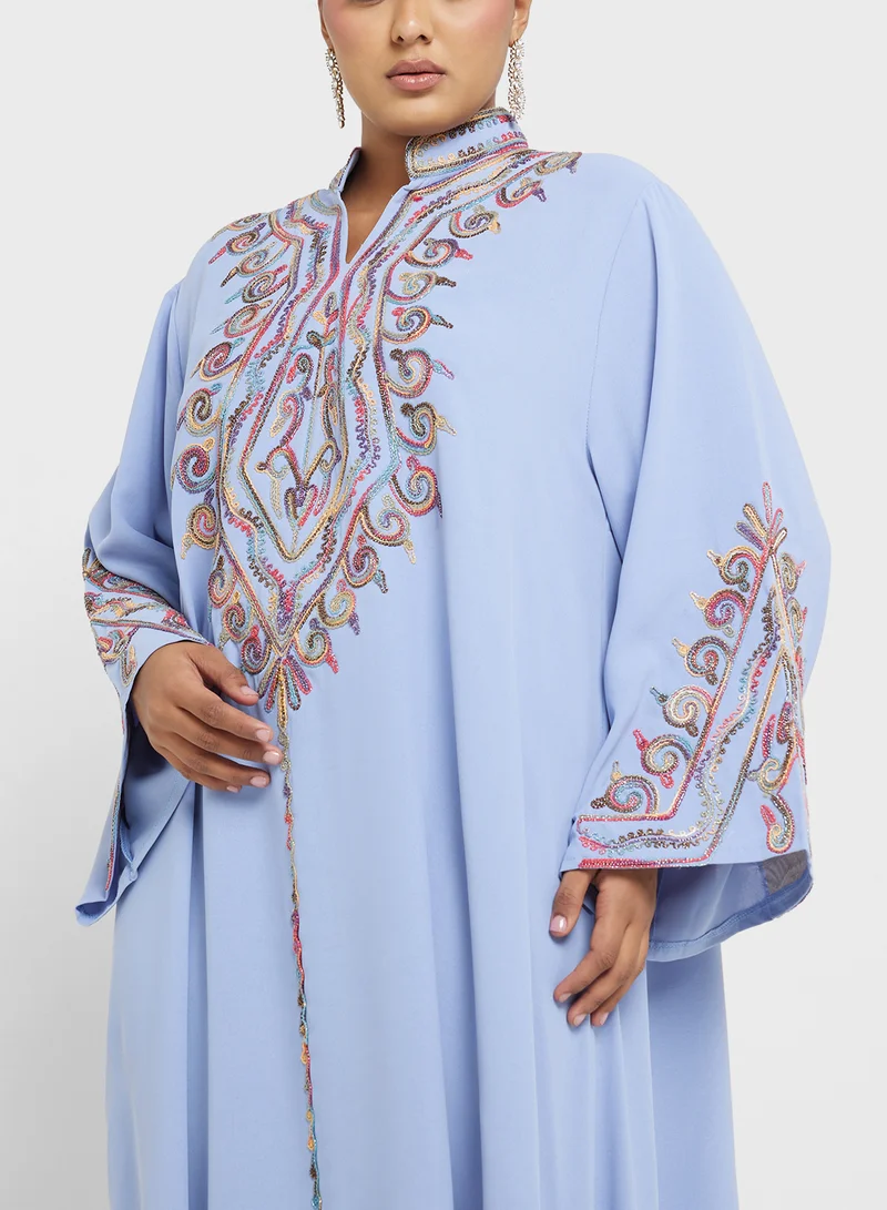 Khizana Plus size embroidered jalabiya