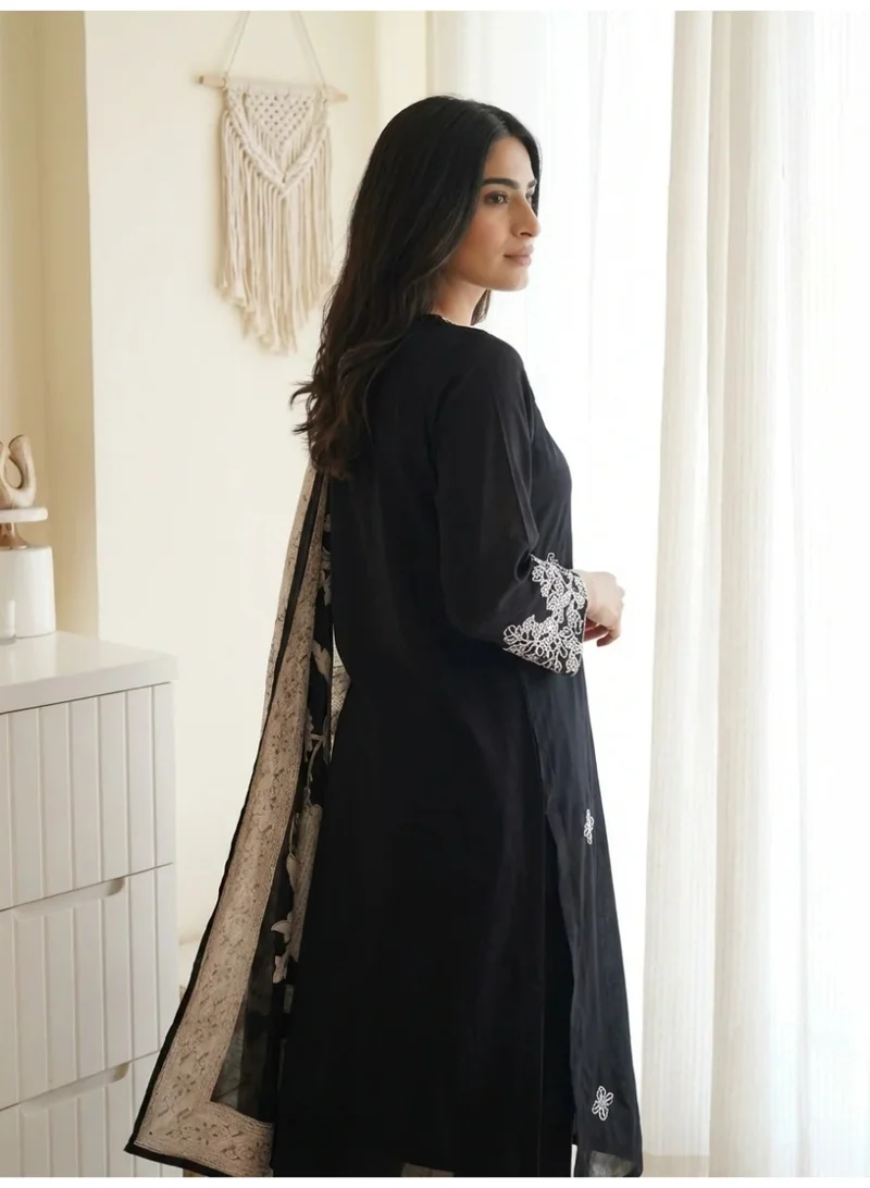 PRIYA’S PANACHE Black Women Black Embroidered Muslin Kurta Set with Dupatta and Straight Pants 3 Piece Ethnic Indian Pakistani Suit for Ladies for Women | Best Price UAE
